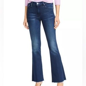 SALE!!! Weekender Fray in Tongue & Chic Wash Flare Jeans 26
